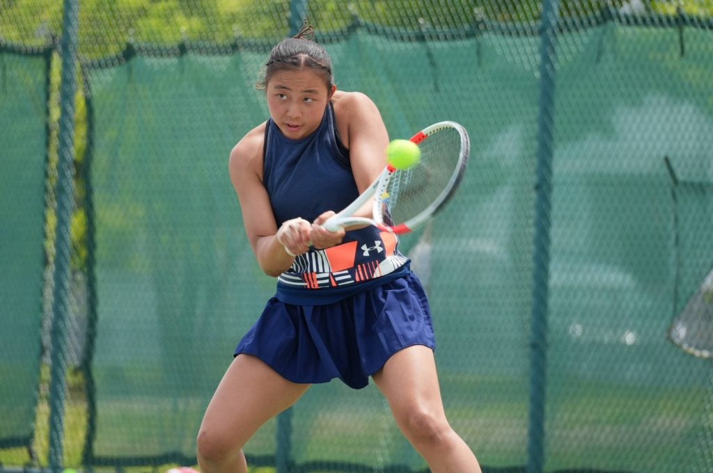 目黒日大高校の古谷ひなたさんオレゴン大学(NCAA Div.1)とフルスカラーシップ＋アルファで正式サイン！Congrats!HINATA FURUTANI has officially signed with The University of Oregon!
西海岸オレゴン州にある同大学はナイキの創設者フィル・ナイト氏の母校。カレッジスポーツのチームは可愛らしいDuck(アヒル)のマスコットで有名で勉強も全米ランキングTop 100に位置する名門大学です。